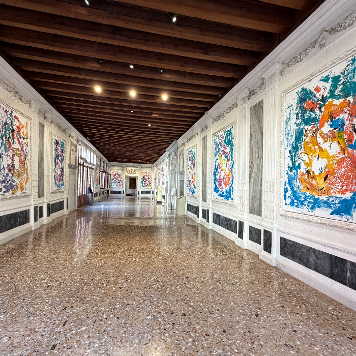 International art fair, installation view